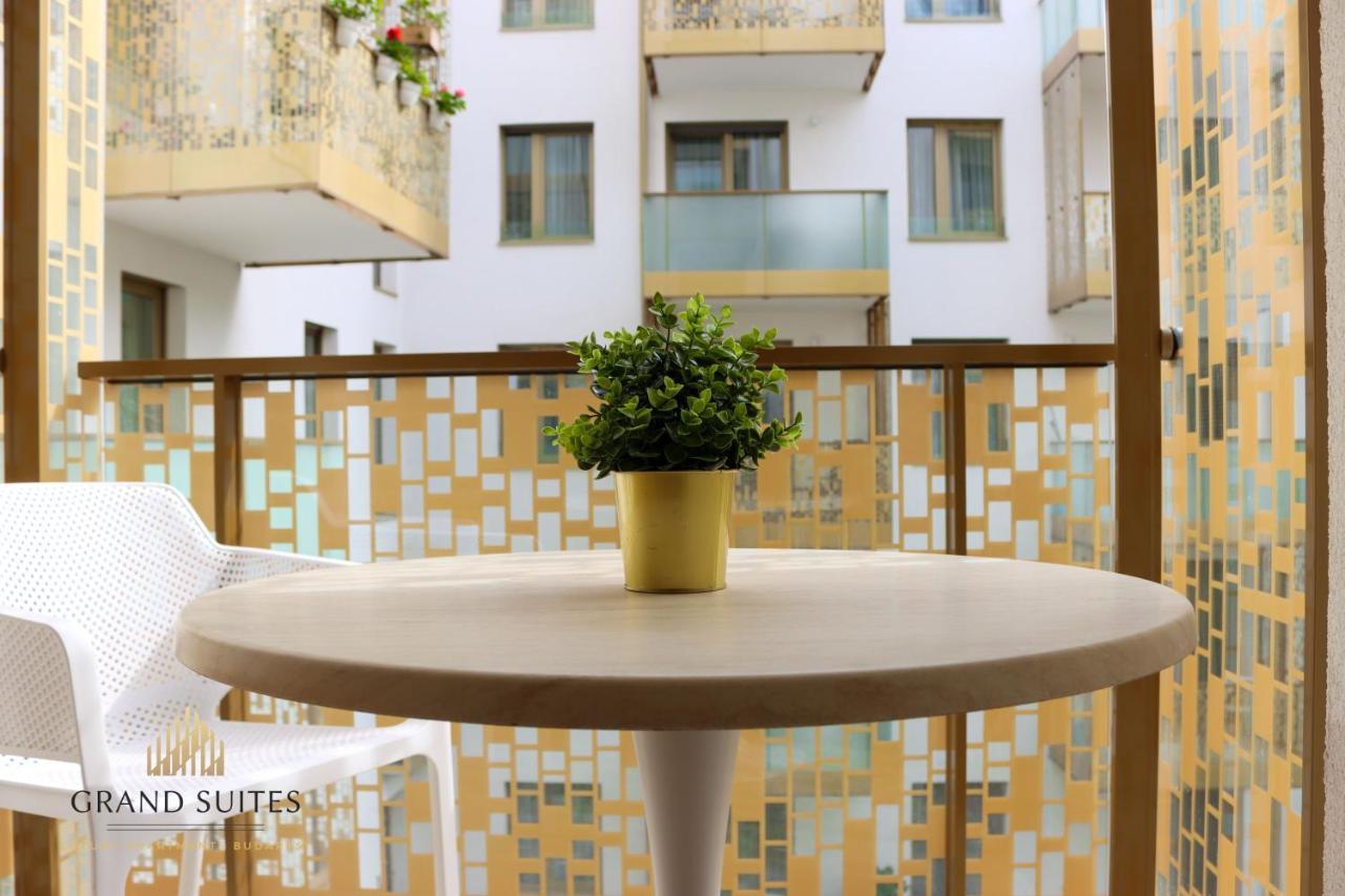 Grand Suites Central Budapest Luaran gambar