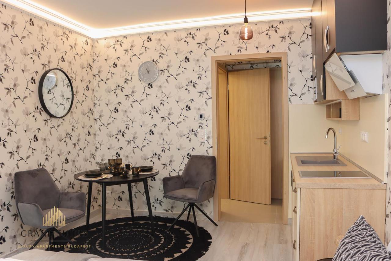 Grand Suites Central Budapest Luaran gambar
