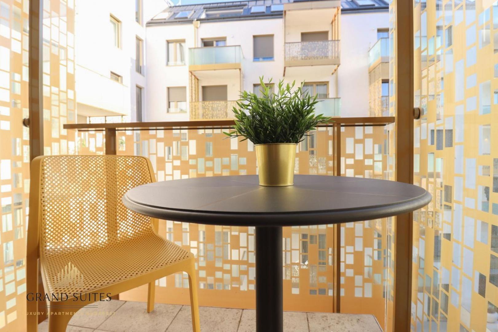 Grand Suites Central Budapest Luaran gambar